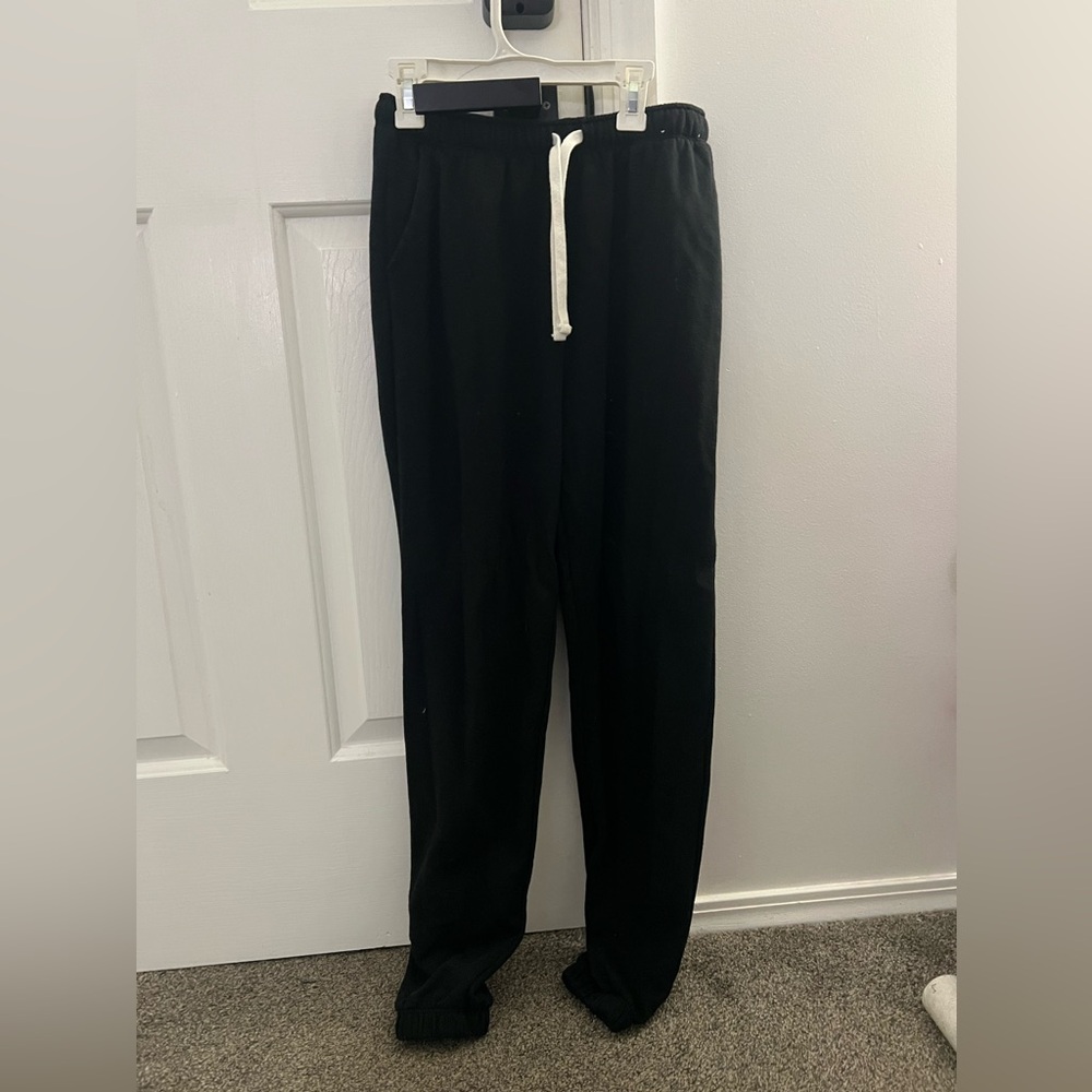 All black sweats size XS lightly worn!